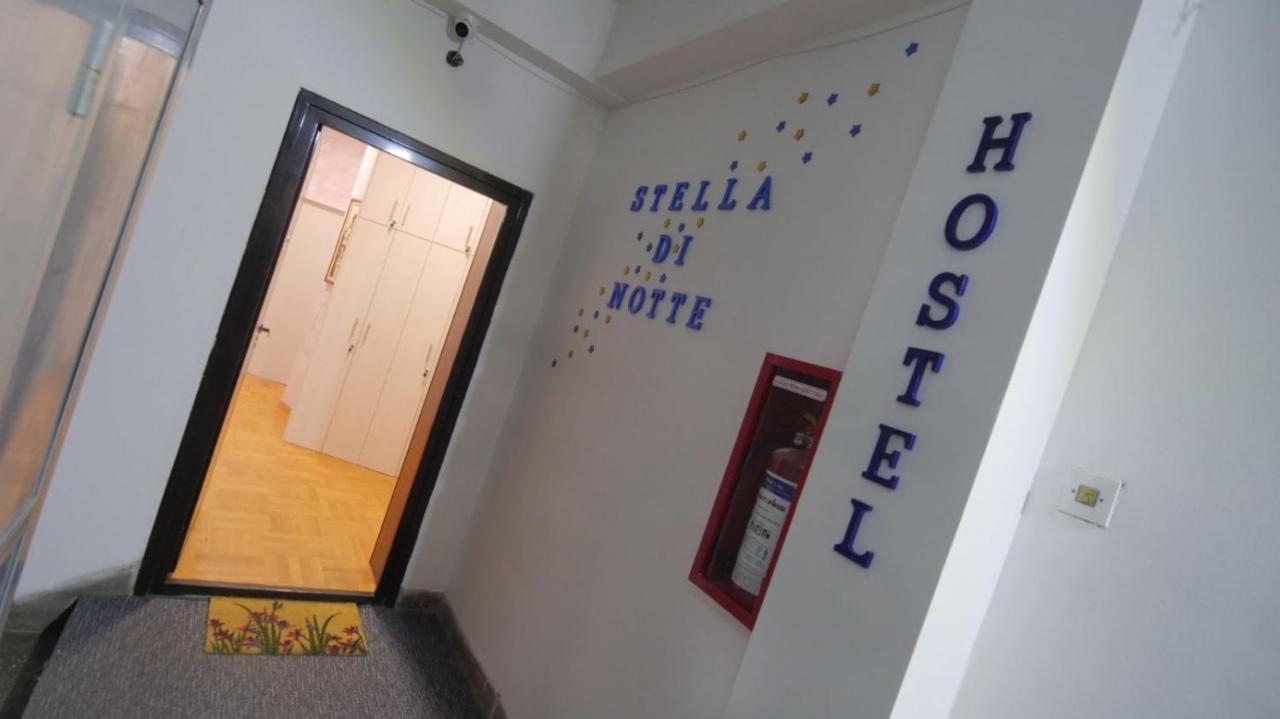 Хостел Stella Di Notte Vip Белград Экстерьер фото
